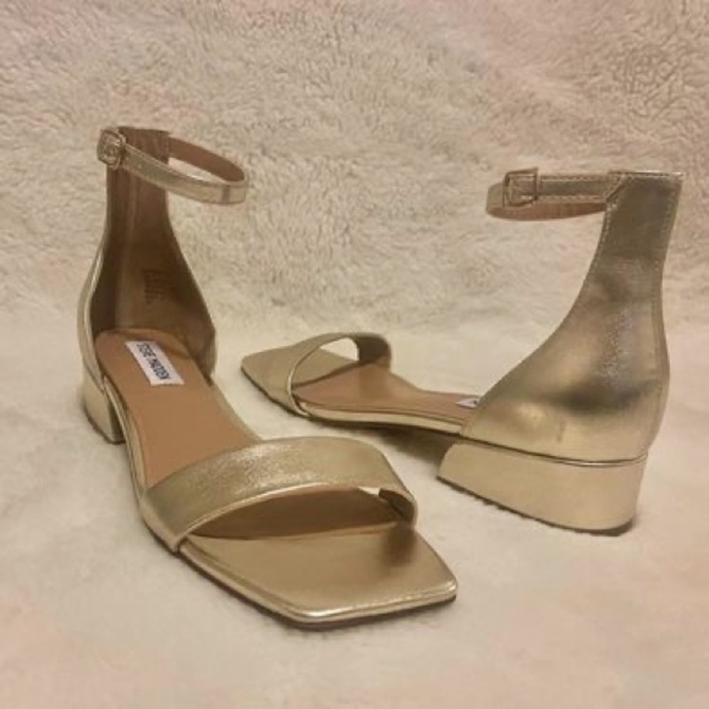 Steve Madden Nava Ankle Strap Sandals